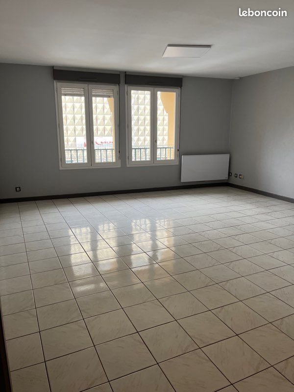 Appartement à louer, 71m², Charleville-Mézières
