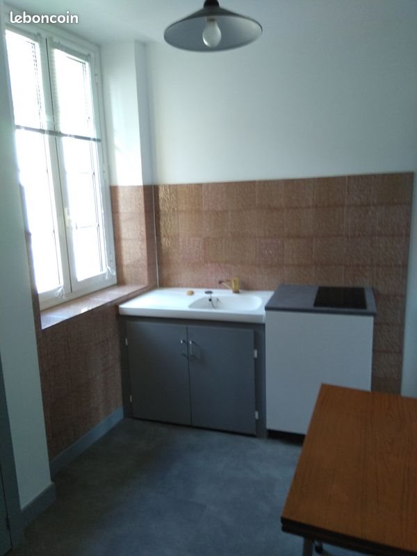 Appartement à louer, 27m², Brive-la-Gaillarde