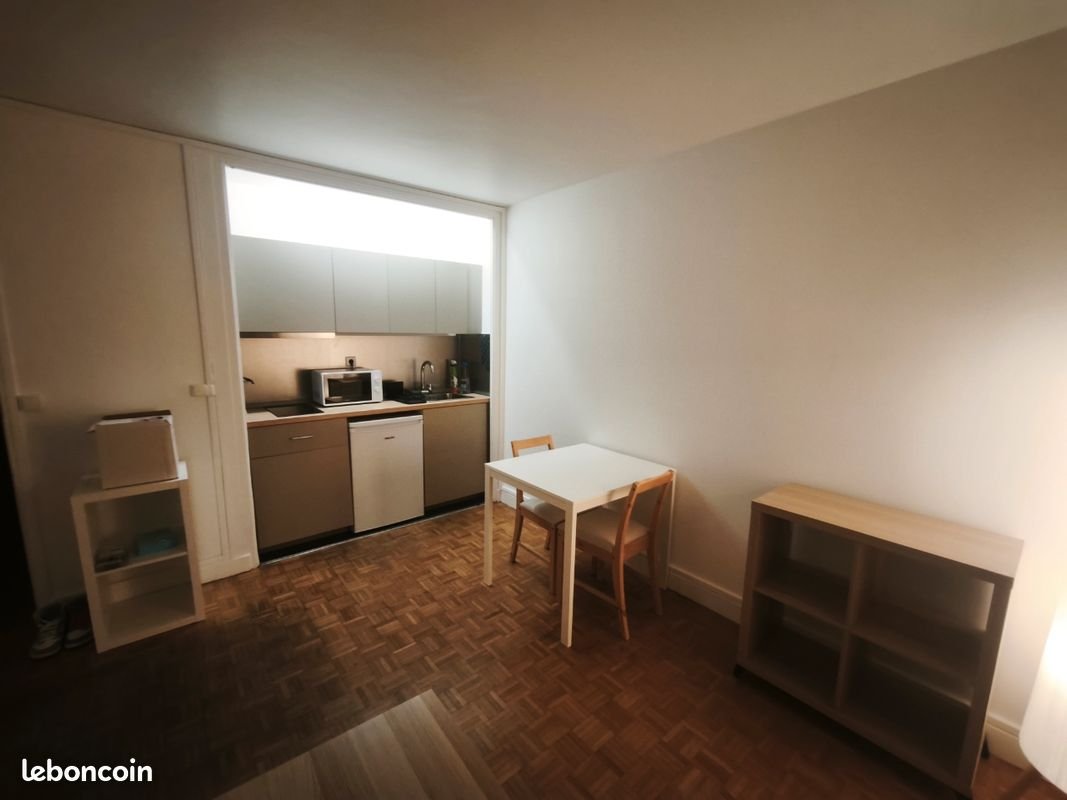 Appartement à louer, 23m², Paris 15ème