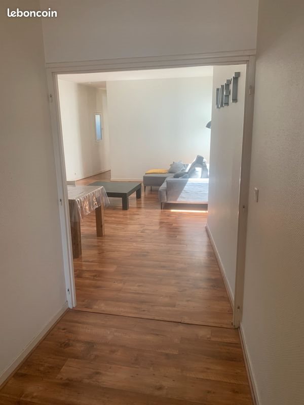 Appartement à louer, 74m², Chambéry