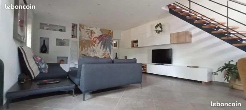 Maison à louer, 180m², Chalindrey