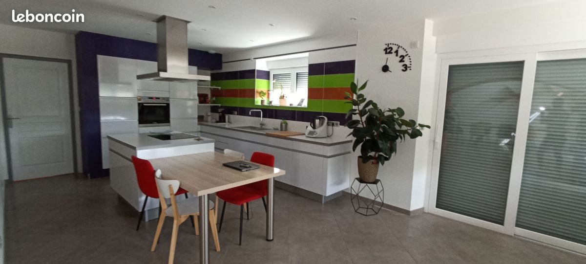 Maison à louer, 180m², Chalindrey