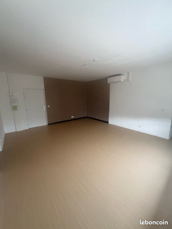 Appartement à louer, 68m², Crespin
