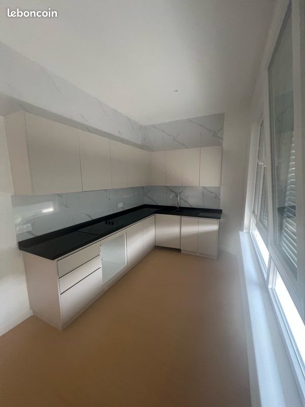 Appartement à louer, 68m², Crespin