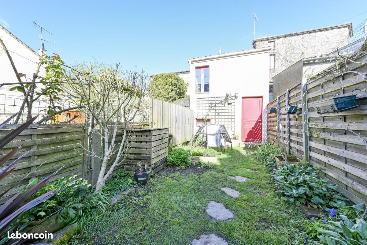 Maison à vendre, 90m², Mortagne-sur-Sèvre