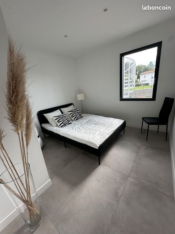 Appartement à louer, 73m², L'Étrat