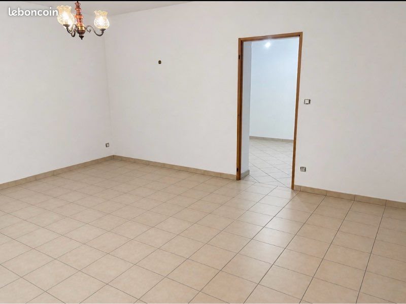 Maison à louer, 81m², Viesly
