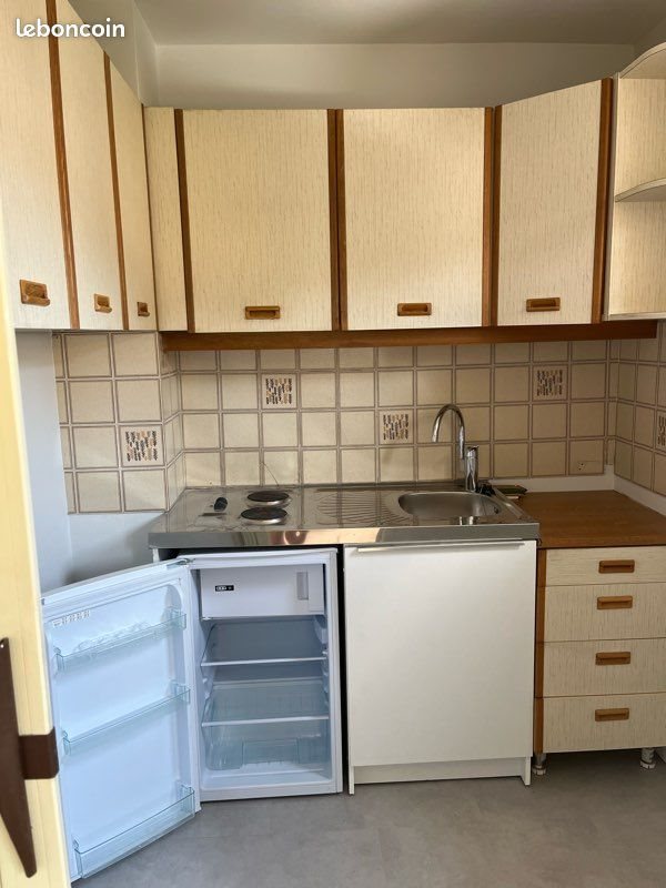 Appartement à louer, 32m², Saint-Geniez-d'Olt