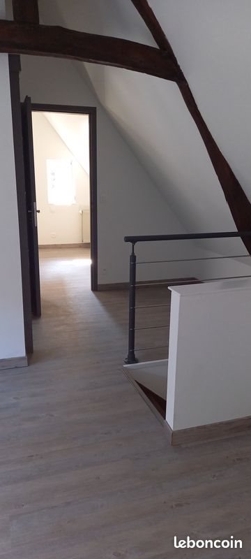 Maison à louer, 90m², Solesmes