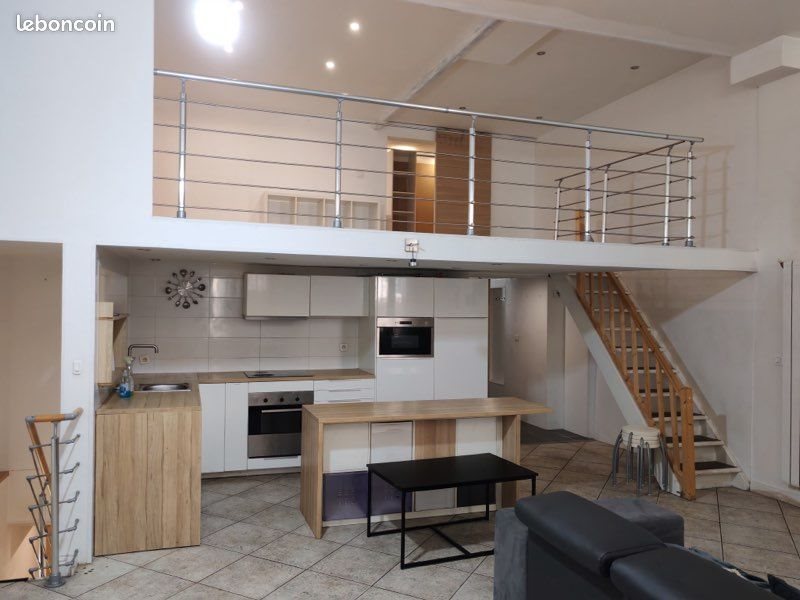 Appartement à louer, 145m², Marseille 3ème