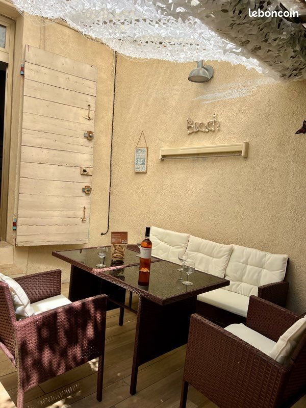 Maison à louer, 40m², Marseille 8ème