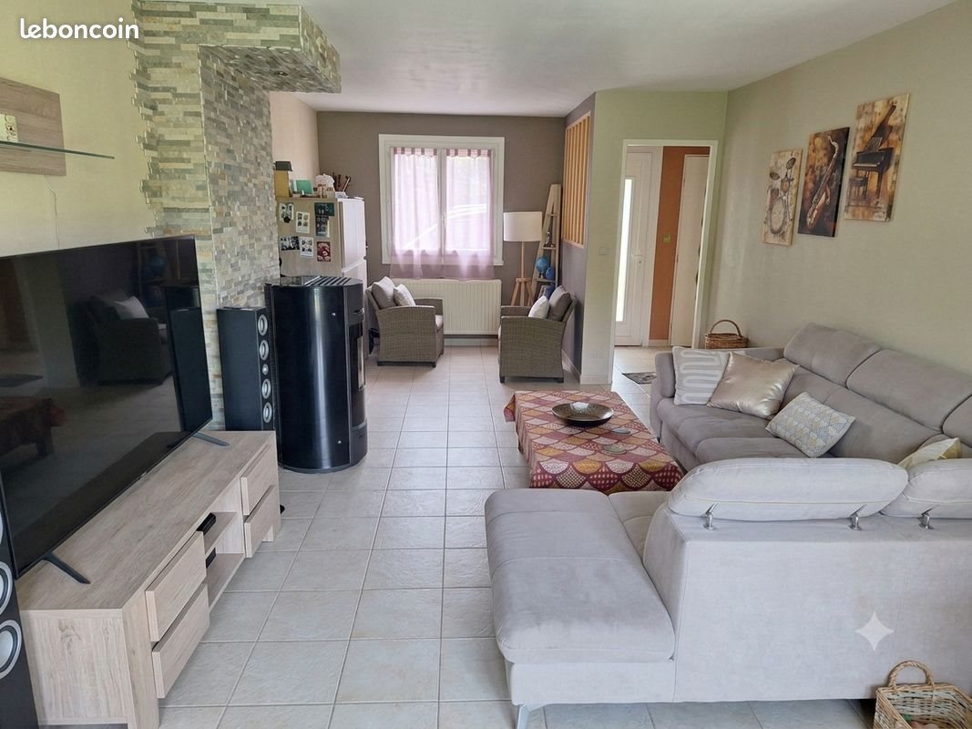 Maison à louer, 140m², Andres