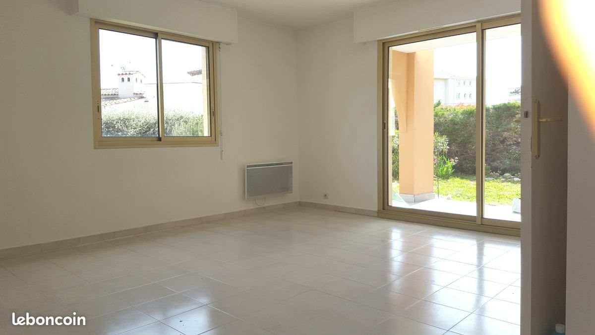 Appartement à louer, 47m², Saint-Laurent-du-Var