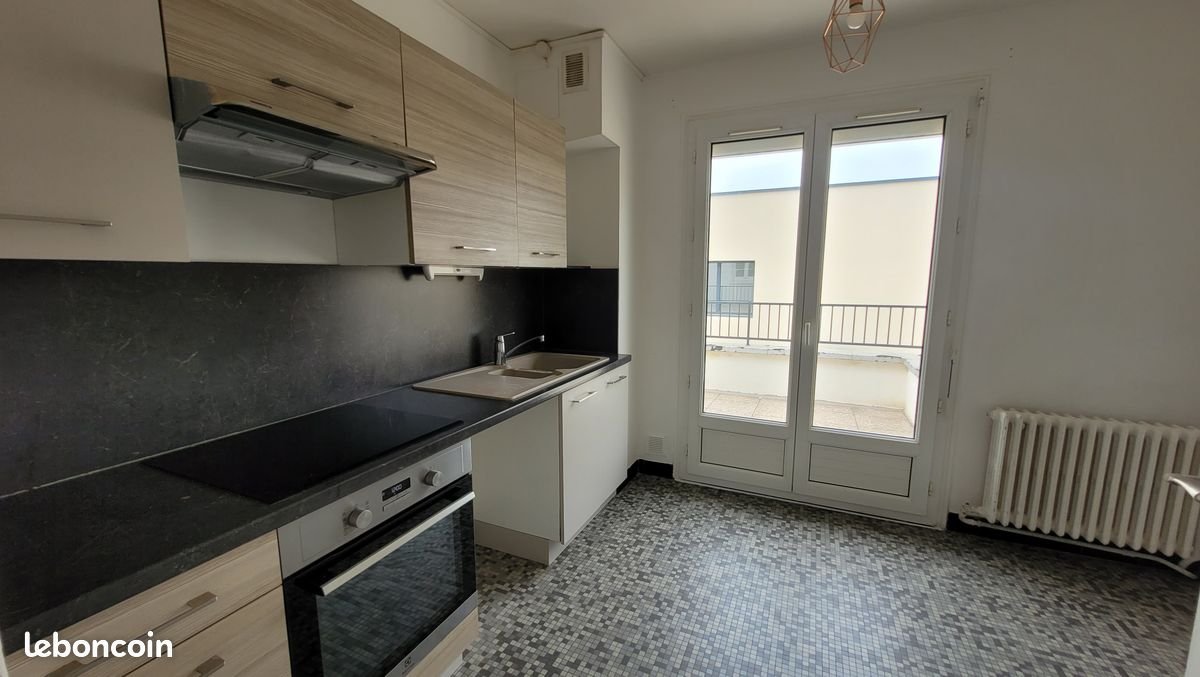 Appartement à louer, 76m², Rosières-près-Troyes