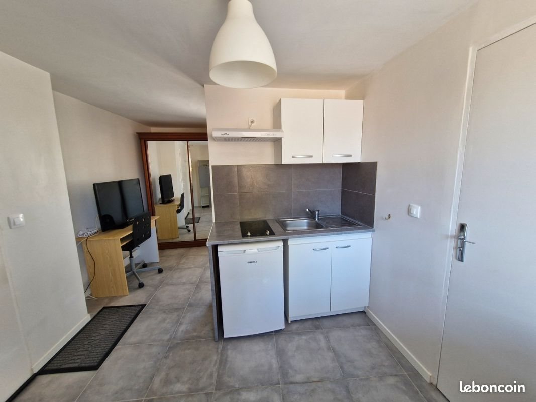 Appartement à louer, 20m², Niort