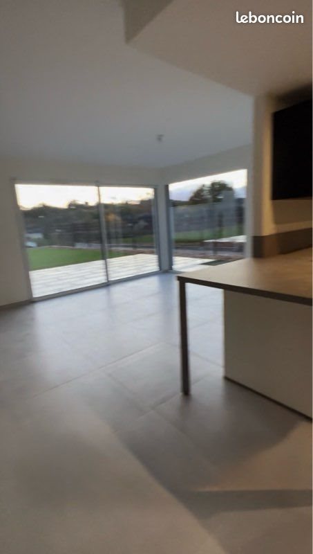 Maison à louer, 120m², Scy-Chazelles