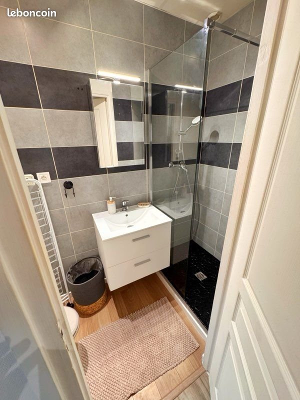 Appartement à louer, 37m², Bourgoin-Jallieu