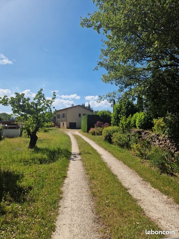 Maison à louer, 92m², Saint-Romain-d'Ay