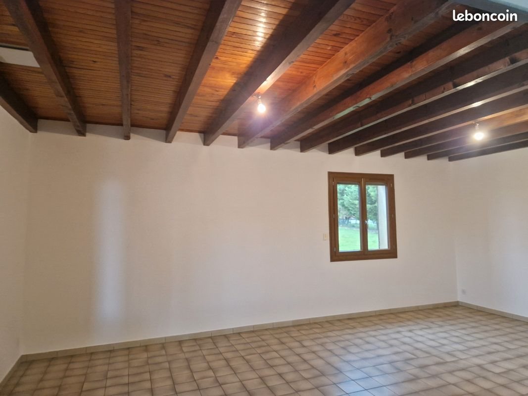 Maison à louer, 92m², Saint-Romain-d'Ay