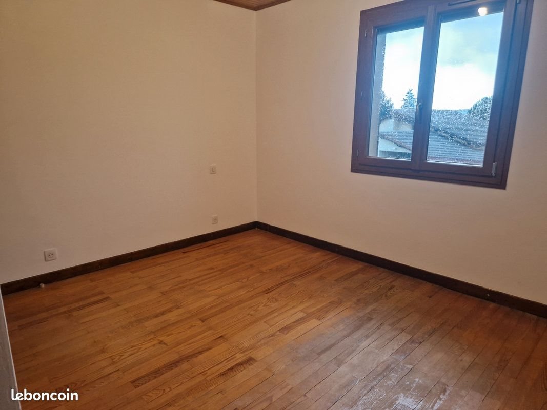 Maison à louer, 92m², Saint-Romain-d'Ay