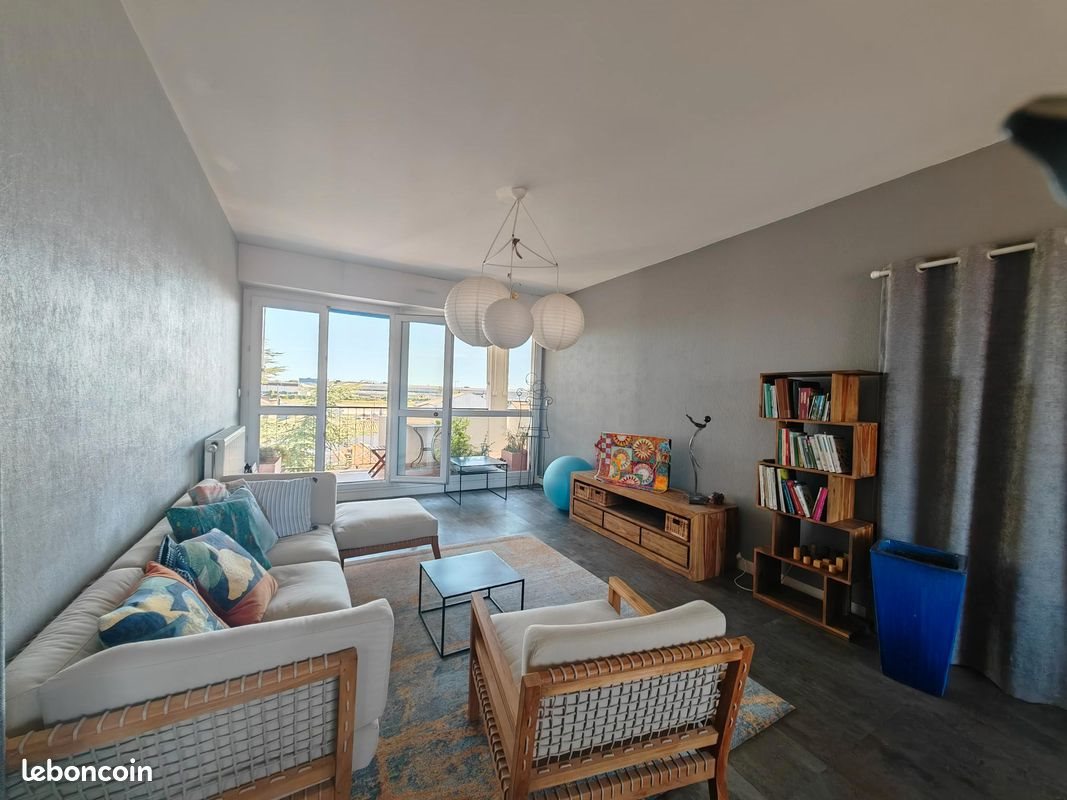 Appartement à louer, 90m², Cognac