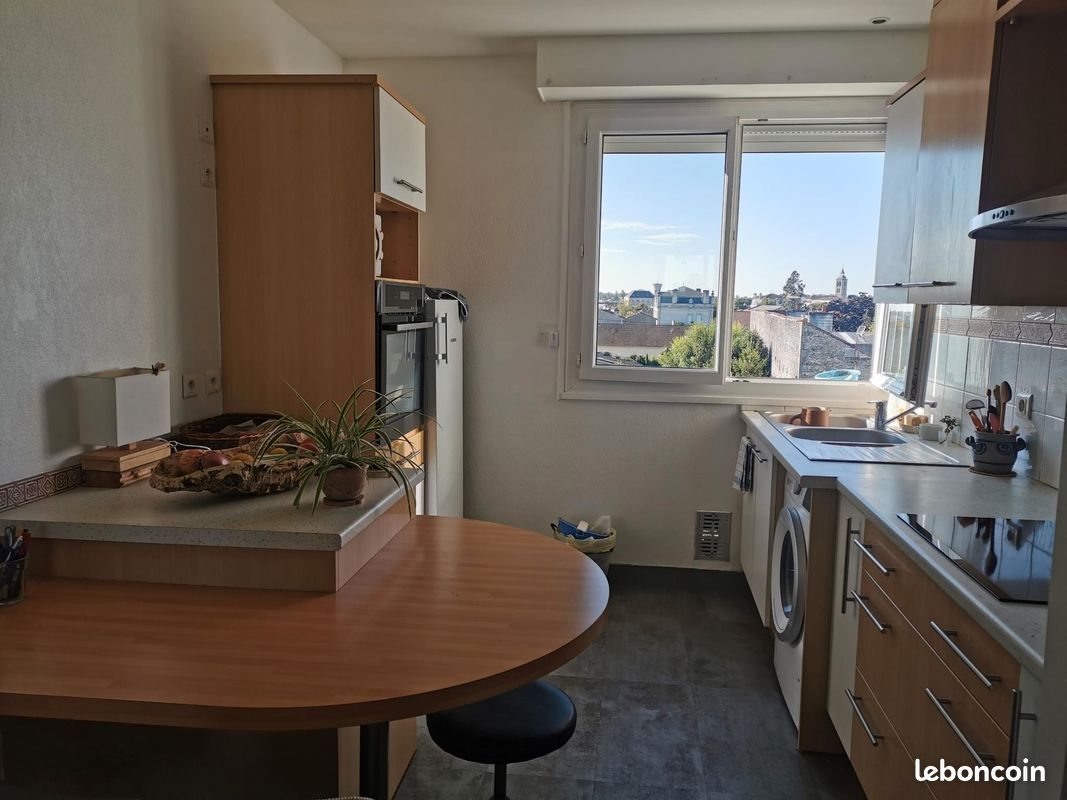 Appartement à louer, 90m², Cognac