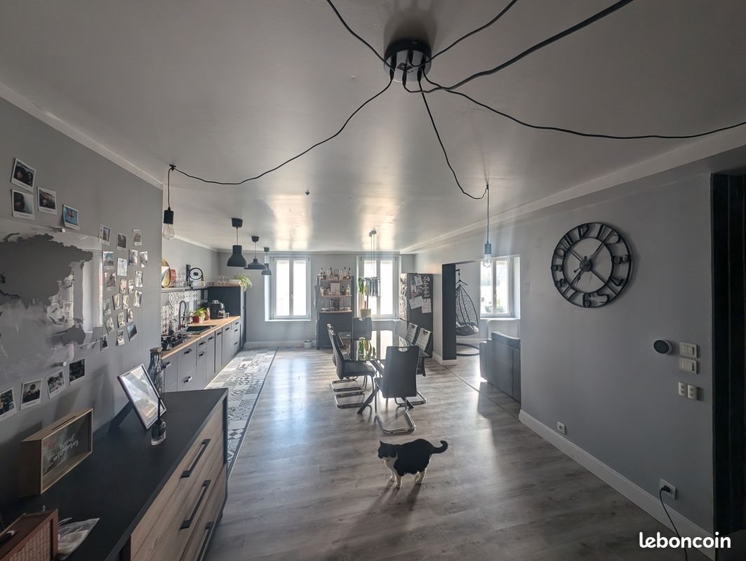 Appartement à louer, 110m², Bayon