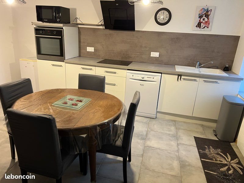 Maison à louer, 65m², Cluis