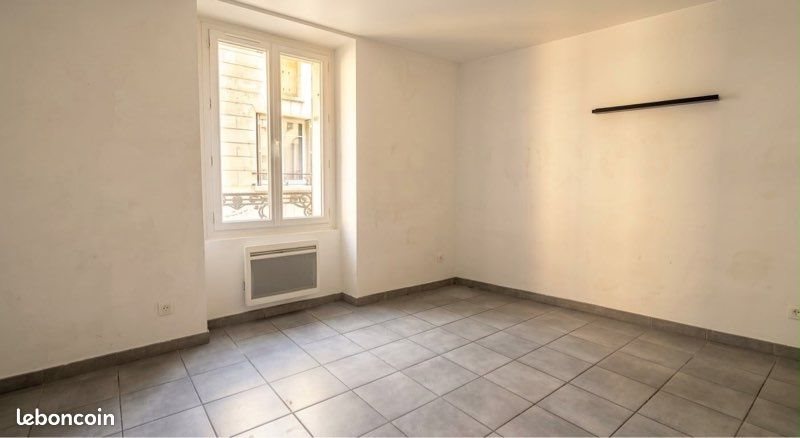 Appartement à louer, 28m², Etréchy
