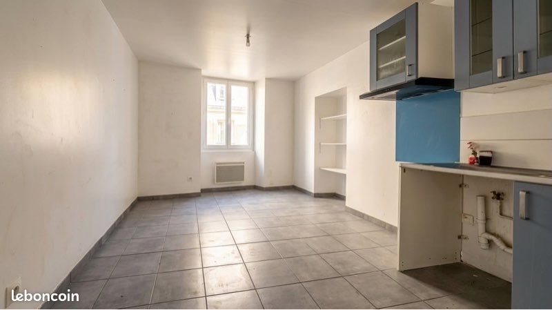 Appartement à louer, 28m², Etréchy