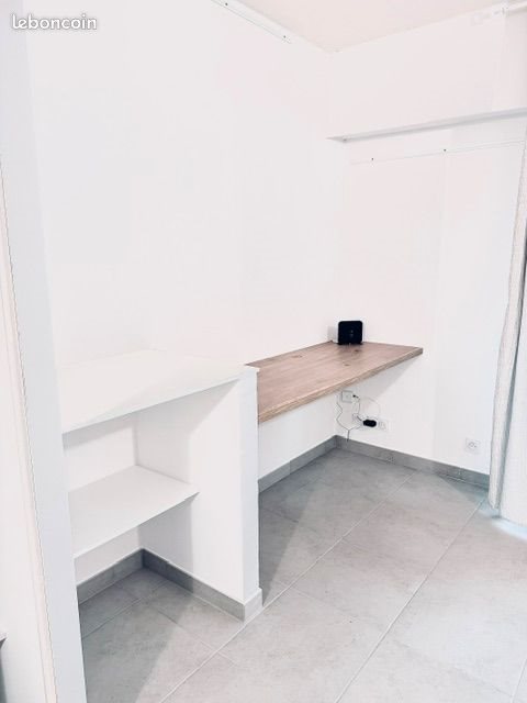 Appartement à louer, 30m², Arles