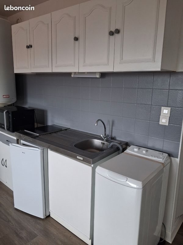 Appartement à louer, 25m², Aurillac
