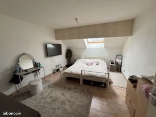 Appartement à louer, 140m², Larians-et-Munans