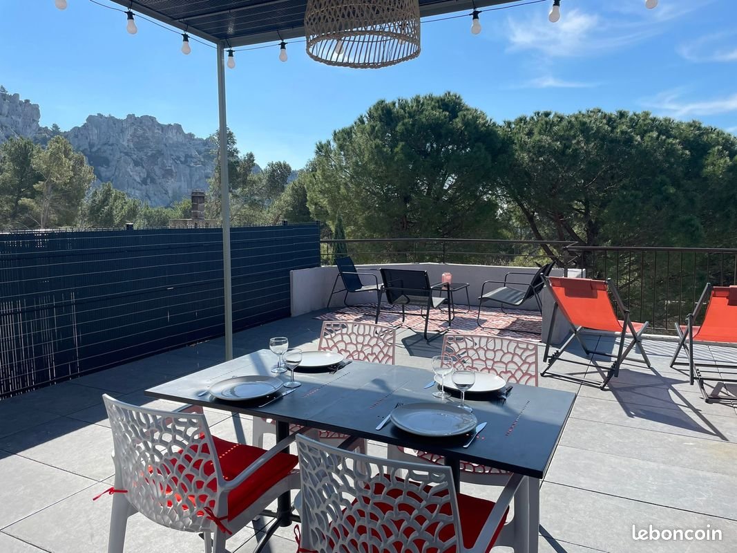 Appartement à louer, 42m², Les Baux-de-Provence