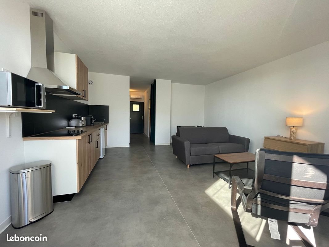 Appartement à louer, 42m², Les Baux-de-Provence