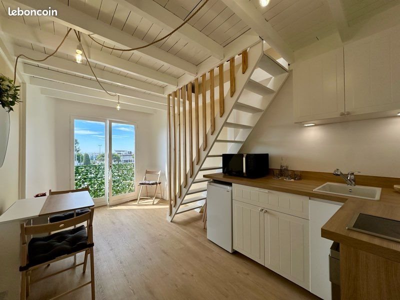 Appartement à louer, 29m², Saint-Laurent-du-Var