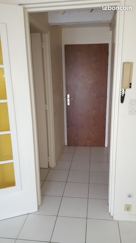 Appartement à louer, 27m², La Tour-de-Salvagny