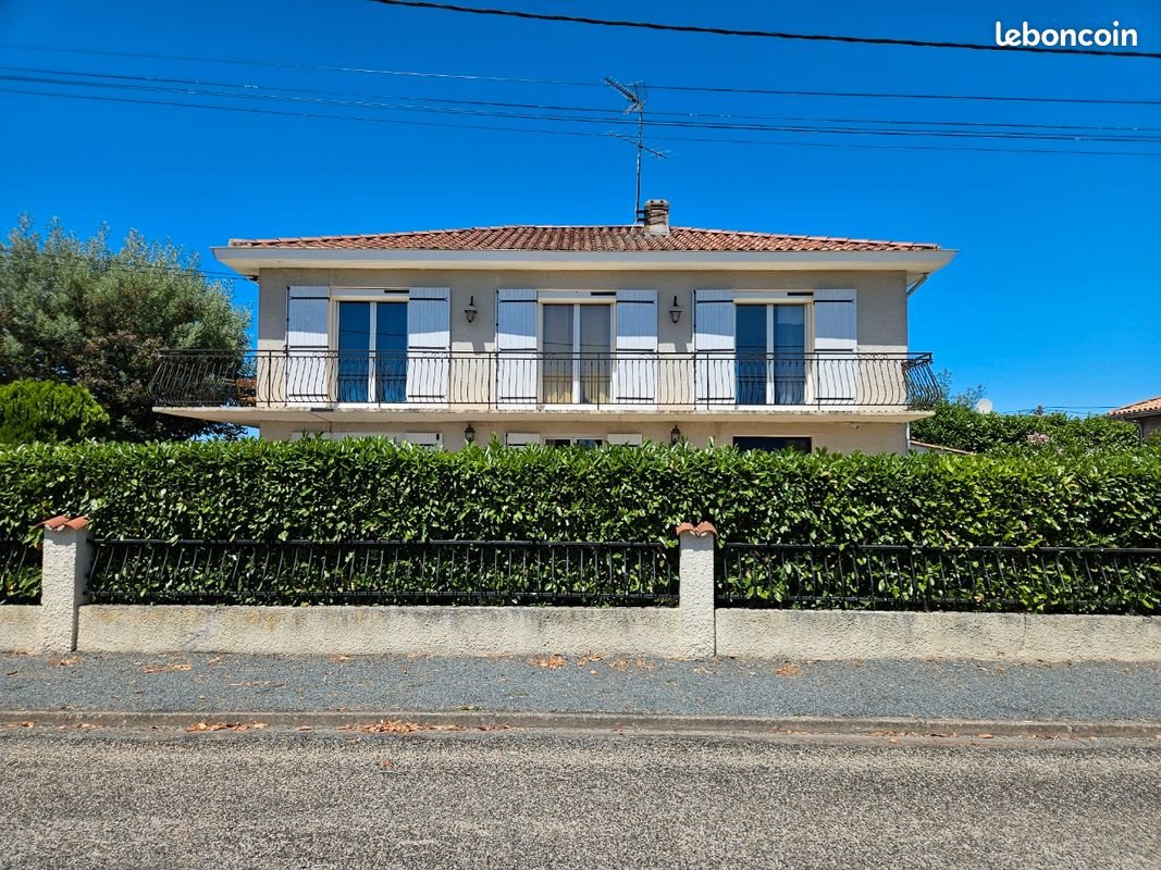 Maison à vendre, 145m², Sainte-Bazeille