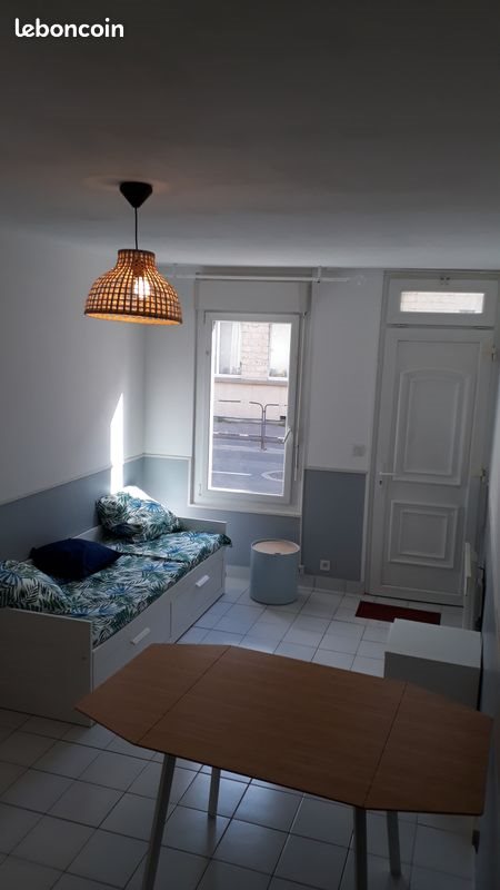 Appartement à louer, 17m², Caen
