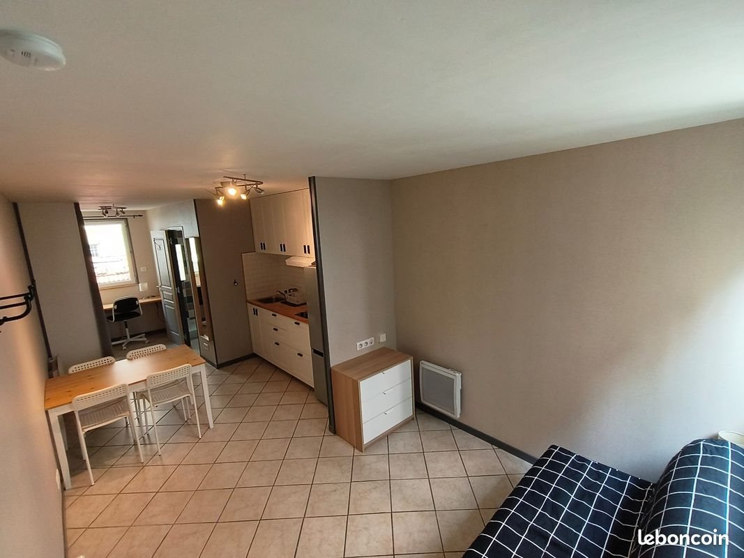 Appartement à louer, 24m², Grenoble