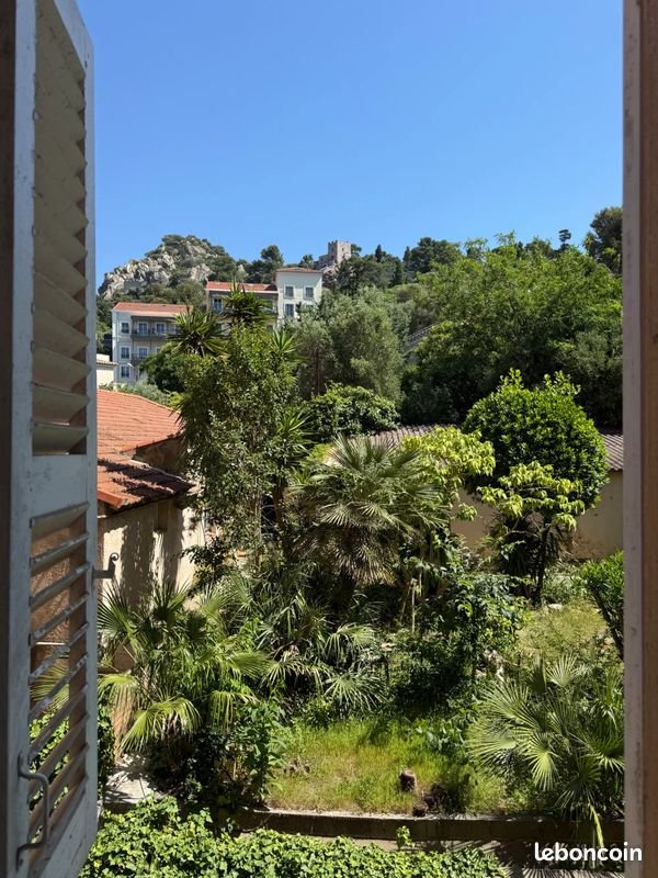 Appartement à louer, 52m², Hyères