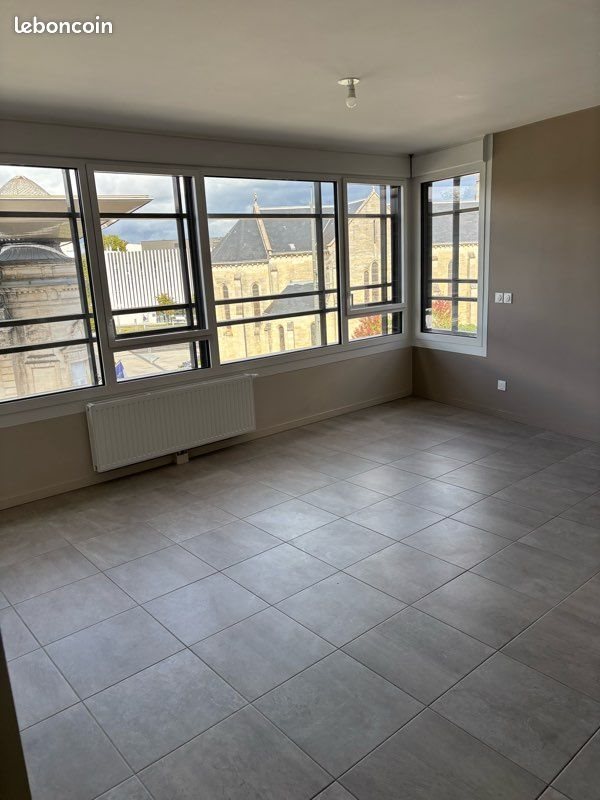 Appartement à louer, 64m², Mérignac