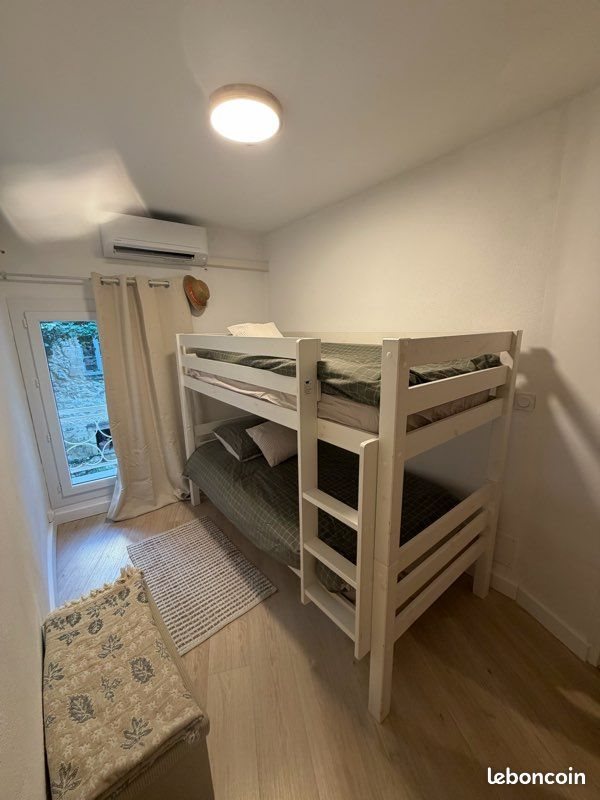 Appartement à louer, 44m², Collias