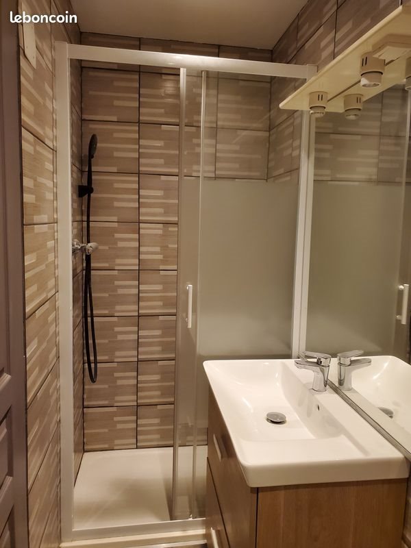 Appartement à louer, 43m², Serres