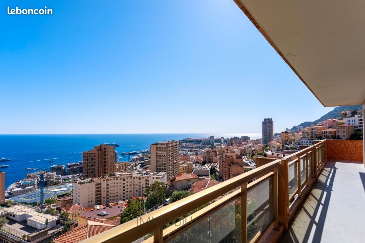 Appartement à louer, 42m², Beausoleil