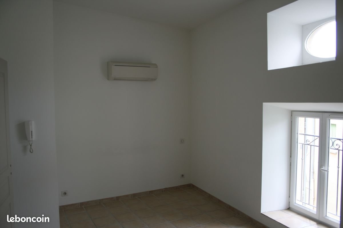 Maison à louer, 52m², La Calmette