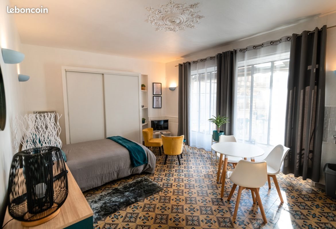 Appartement à louer, 28m², Béziers