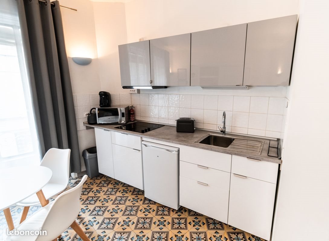 Appartement à louer, 28m², Béziers