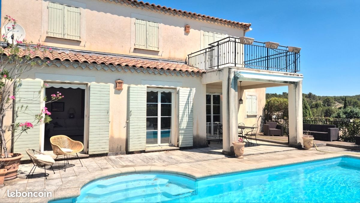 Maison à vendre, 170m², Villeneuve-lès-Avignon