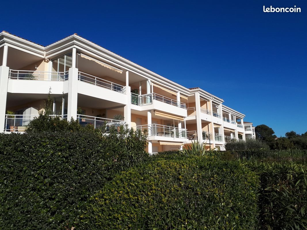 Appartement à vendre, 69m², Saint-Raphaël